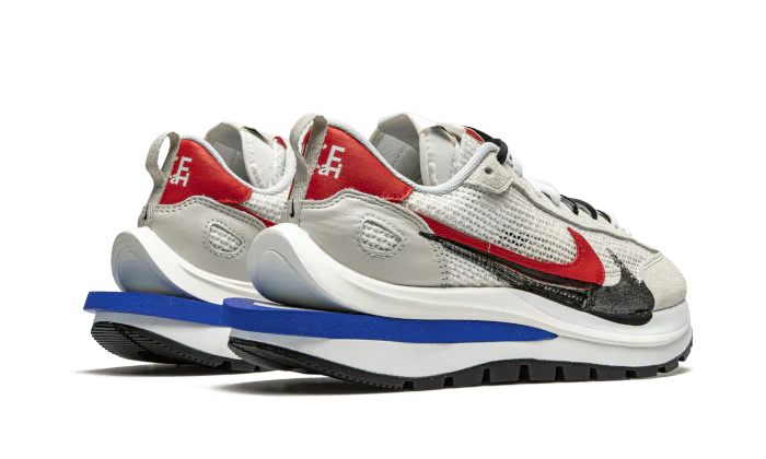 Nike Vaporwaffle Sacai Sport Fuchsia Game Royal