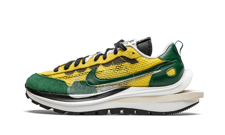 Nike Vaporwaffle Sacai Tour Yellow Stadium Green
