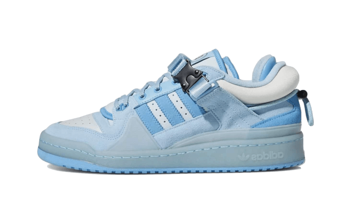 Forum Buckle Low Bad Bunny Blue Tint
