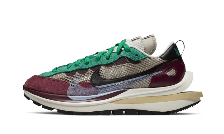 Nike Vaporwaffle Sacai Villain Red Neptune Green