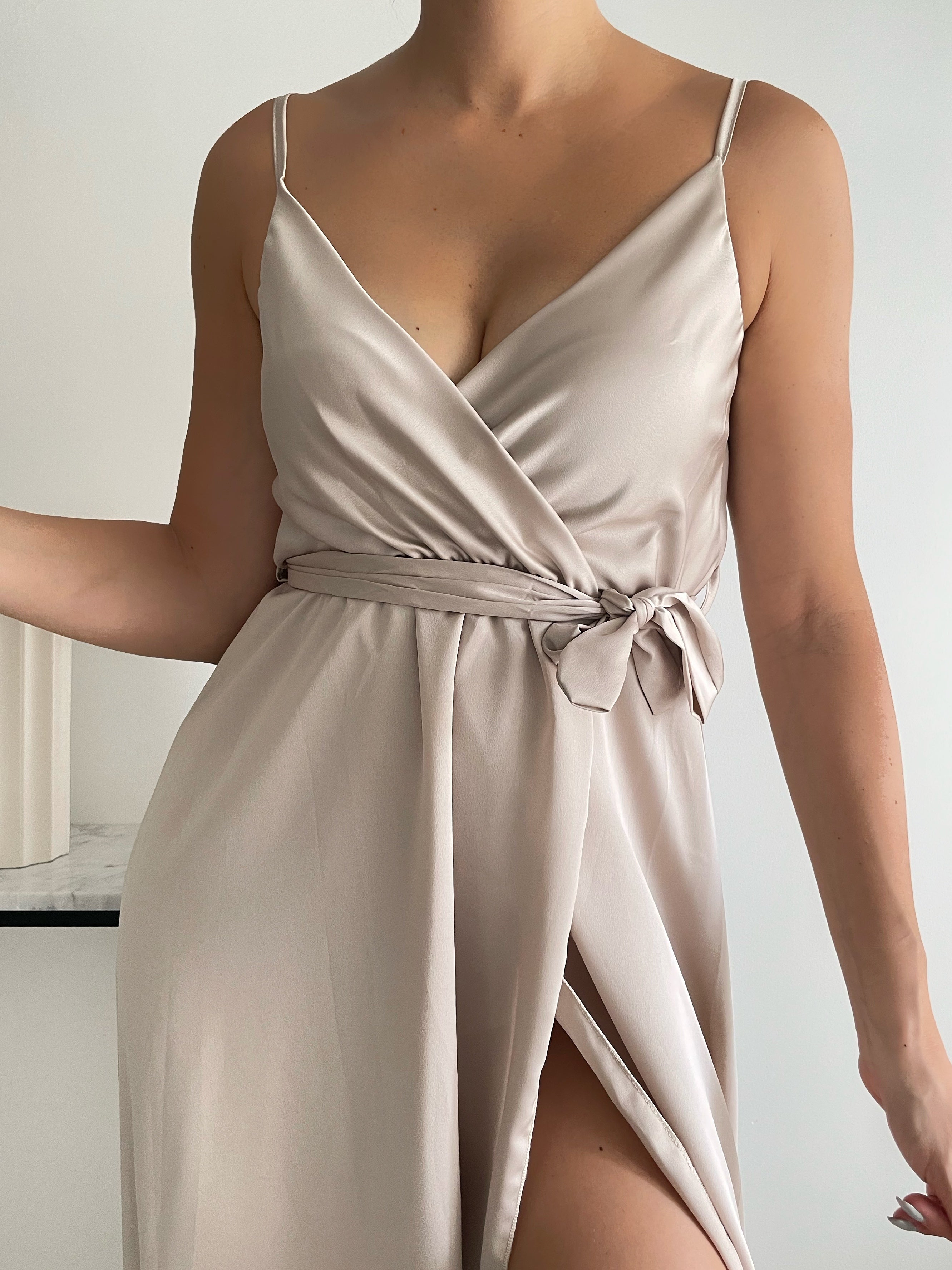 Robe longue en satin Anissa