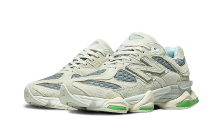 New Balance 9060 Bricks & Wood